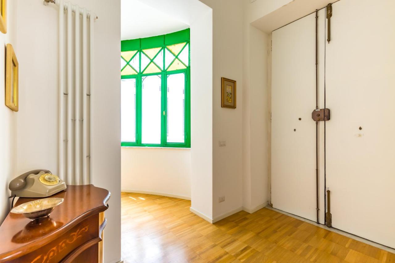 Nova Stylish House In Center By Napoliapartments Ngoại thất bức ảnh